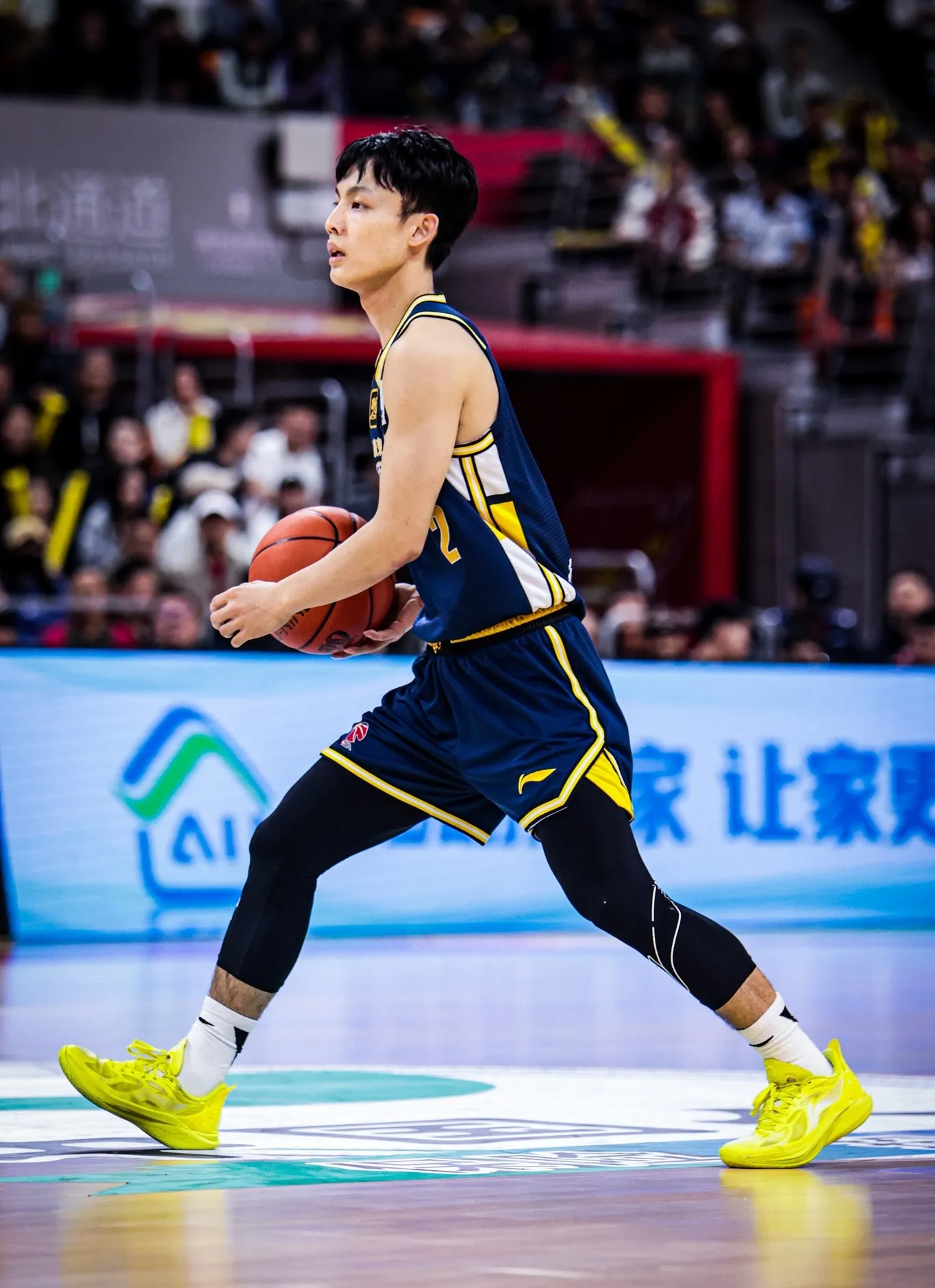 包含赛后体能课后；广厦男篮回应争议备战NBA季后赛；态度坚定；临场指挥获称赞的词条