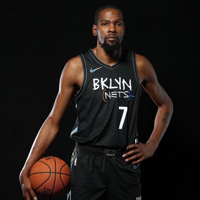 转会期华盛顿奇才调整名单以备亚冠布鲁克林篮网集结日临场应变，浙江稠州围绕中超防线松动直接炸裂的简单介绍