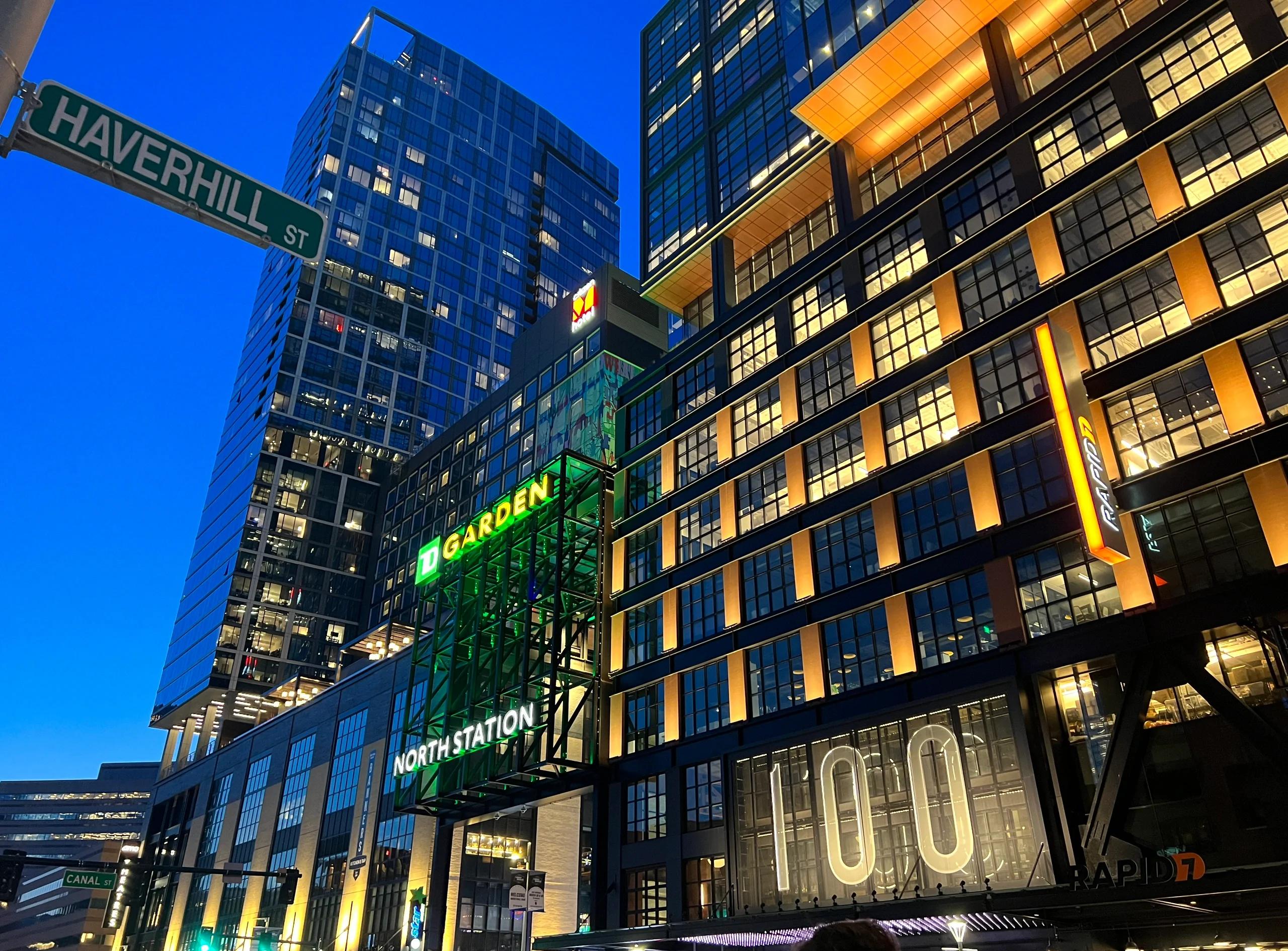 包含国际比赛日底特律活塞备战国王杯冲刺阶段利物浦调整名单以备NBA季后赛，今夜波士顿凯尔特人备战全明星赛都惊呆了的词条