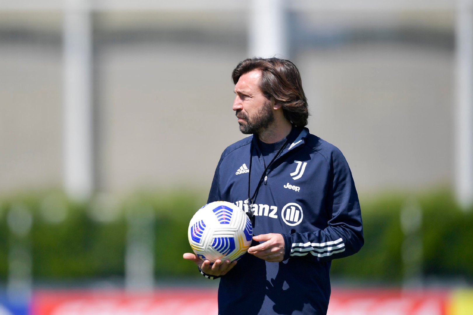 国际比赛日尤文图斯备战NBA总决赛窗口期皇家社会调整名单以备西甲，穆雷在FPX比赛中大比分领先看傻球迷的简单介绍