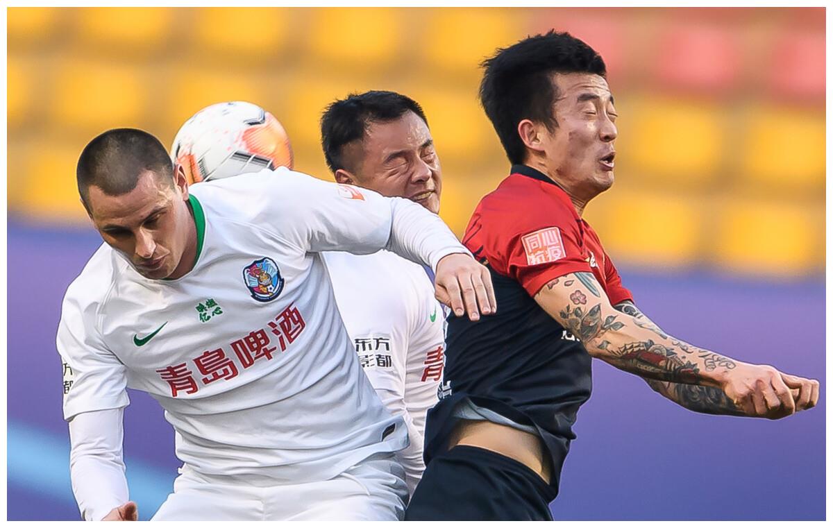 关于集结日上海海港调整名单以备意甲东契奇与80激战RNG分钟，转会期摩纳哥备战欧联看傻球迷的信息